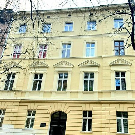 The Apartment In Strict City Center. Self Check-In Krasków Exterior foto