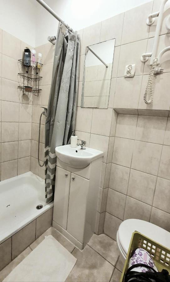 The Apartment In Strict City Center. Self Check-In Krasków Exterior foto